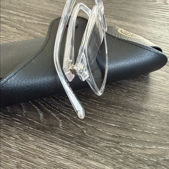 Ray-Ban Transparent Frame Sunglasses with Black Case - Picture 4 of 5